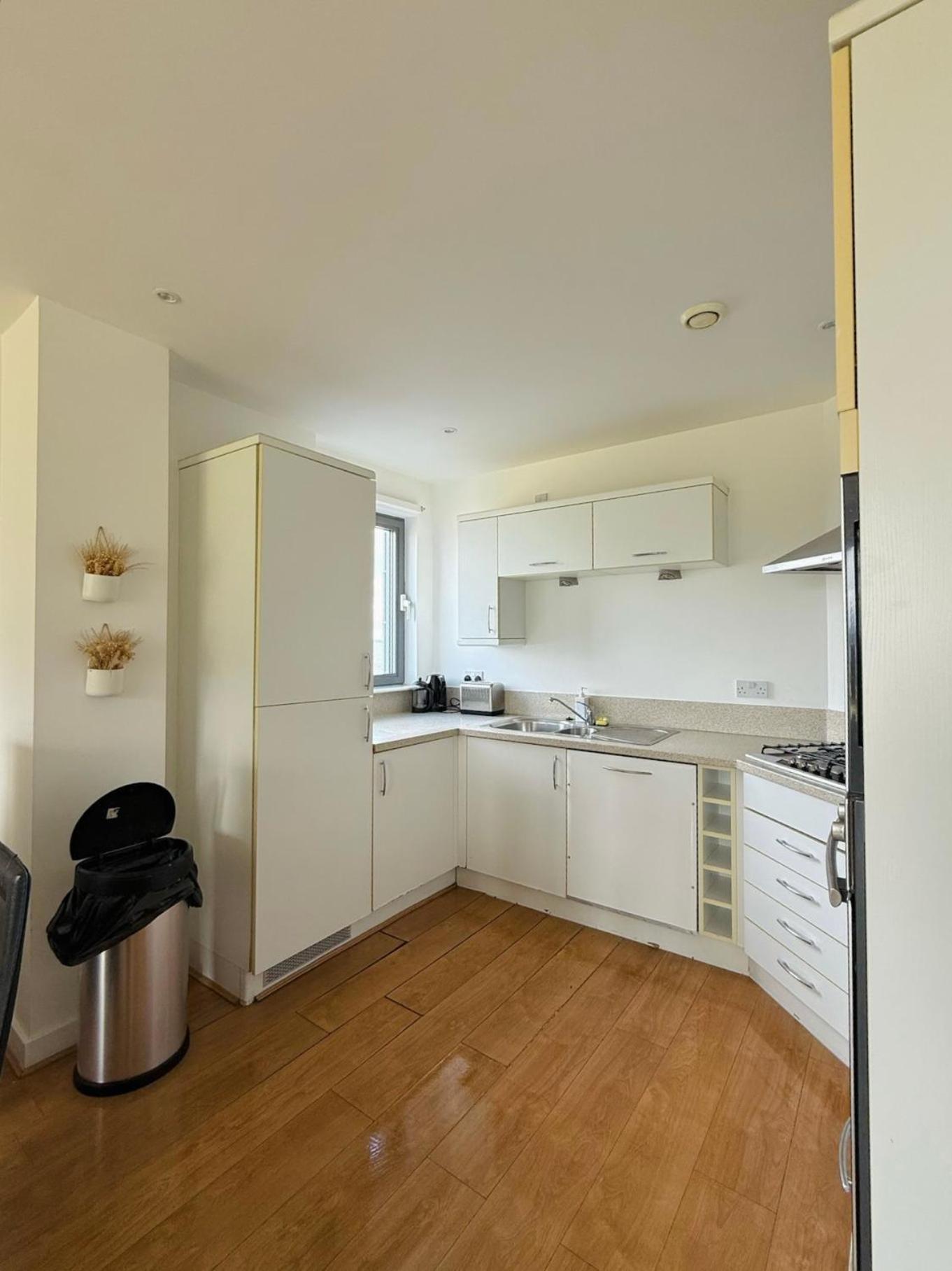Britannia Apartments EDI Exterior foto